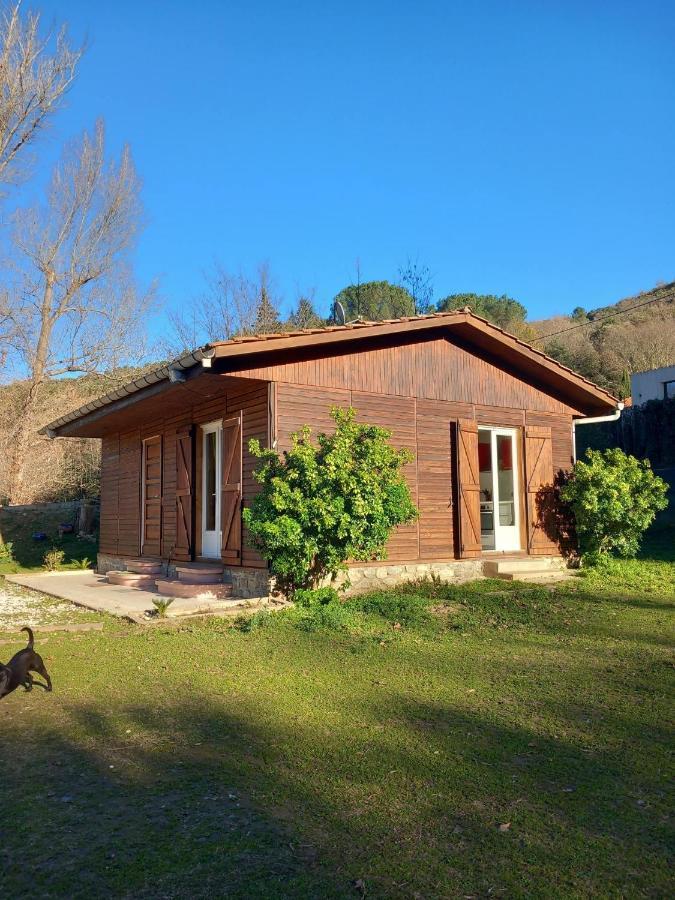 Petit Chalet En Bois Reynès Esterno foto
